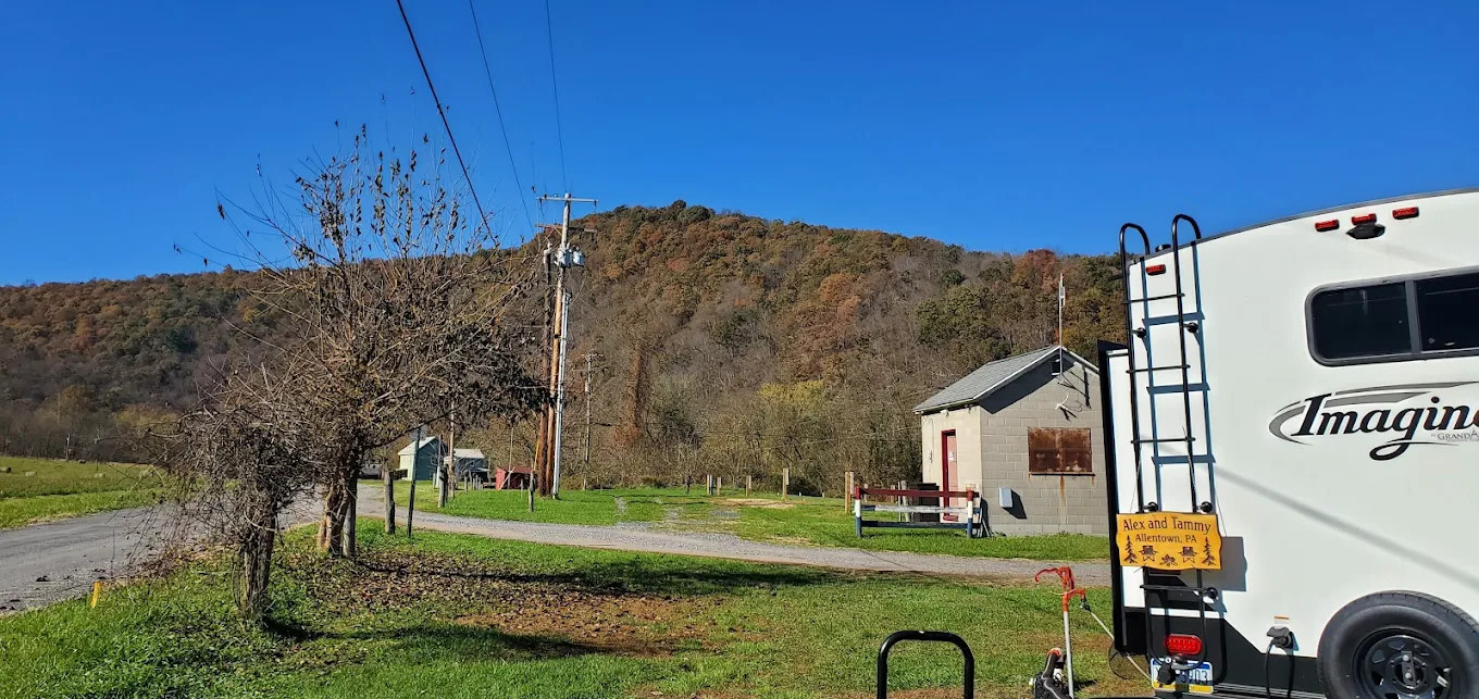 RIVERBANK CAMPGROUND AND COTTAGE RENTAL