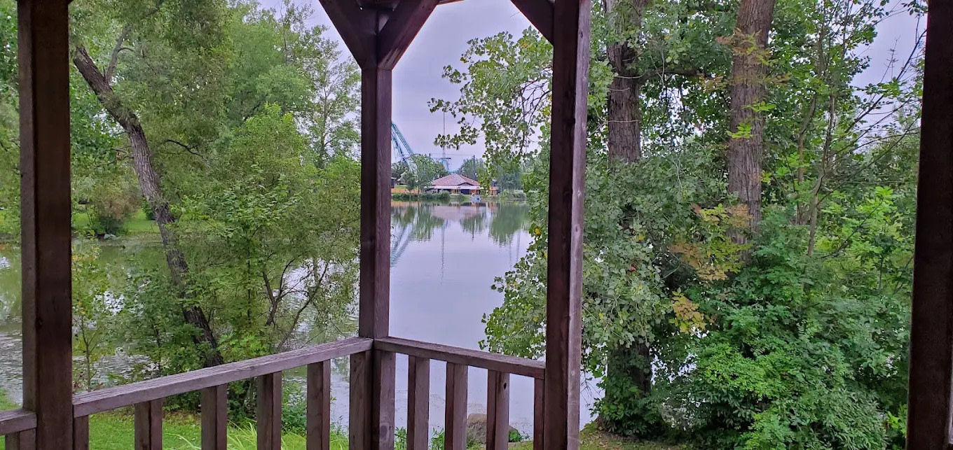 Six Flags Darien Lake Hotel & Campground