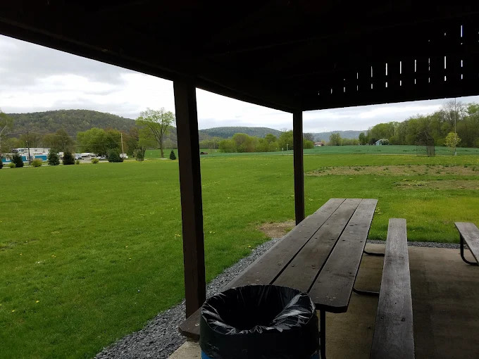 Hornbrook Park
