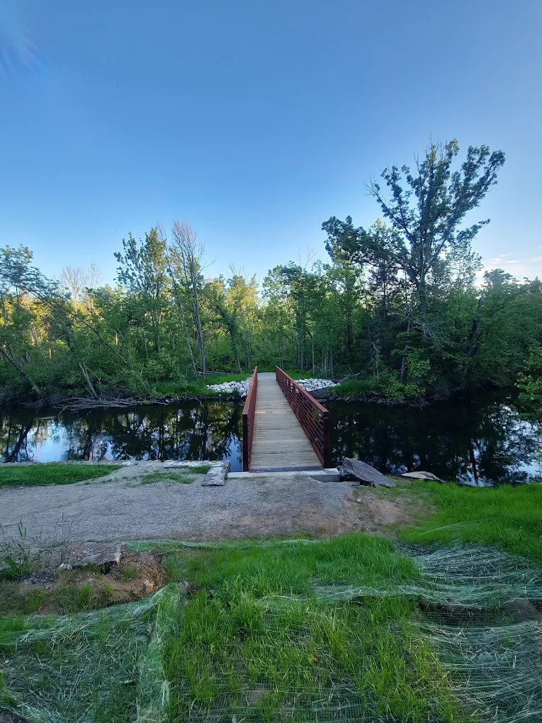 Chute Pond Park and Campground