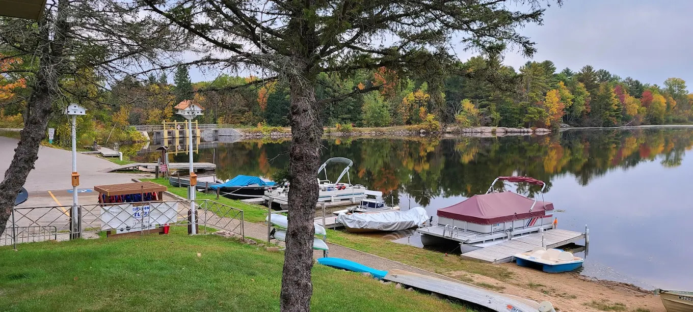 Chute Pond Park and Campground