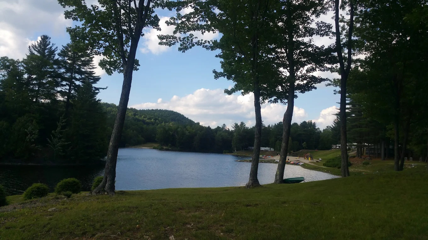 Loon Lake Campground & Function Lodge