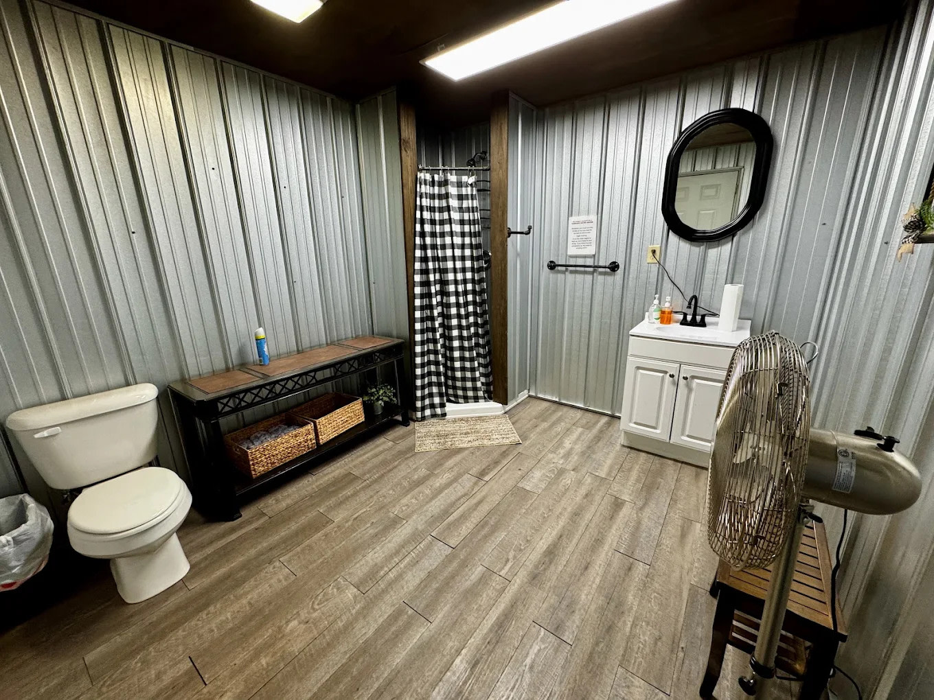 The Magnolia Campground and Store