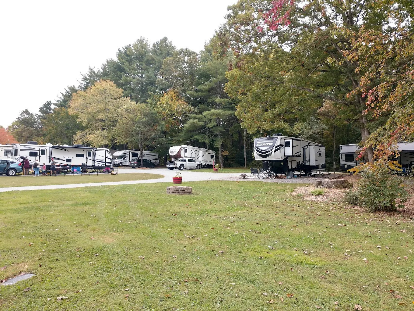 Red Gates Cottages and RV Park
