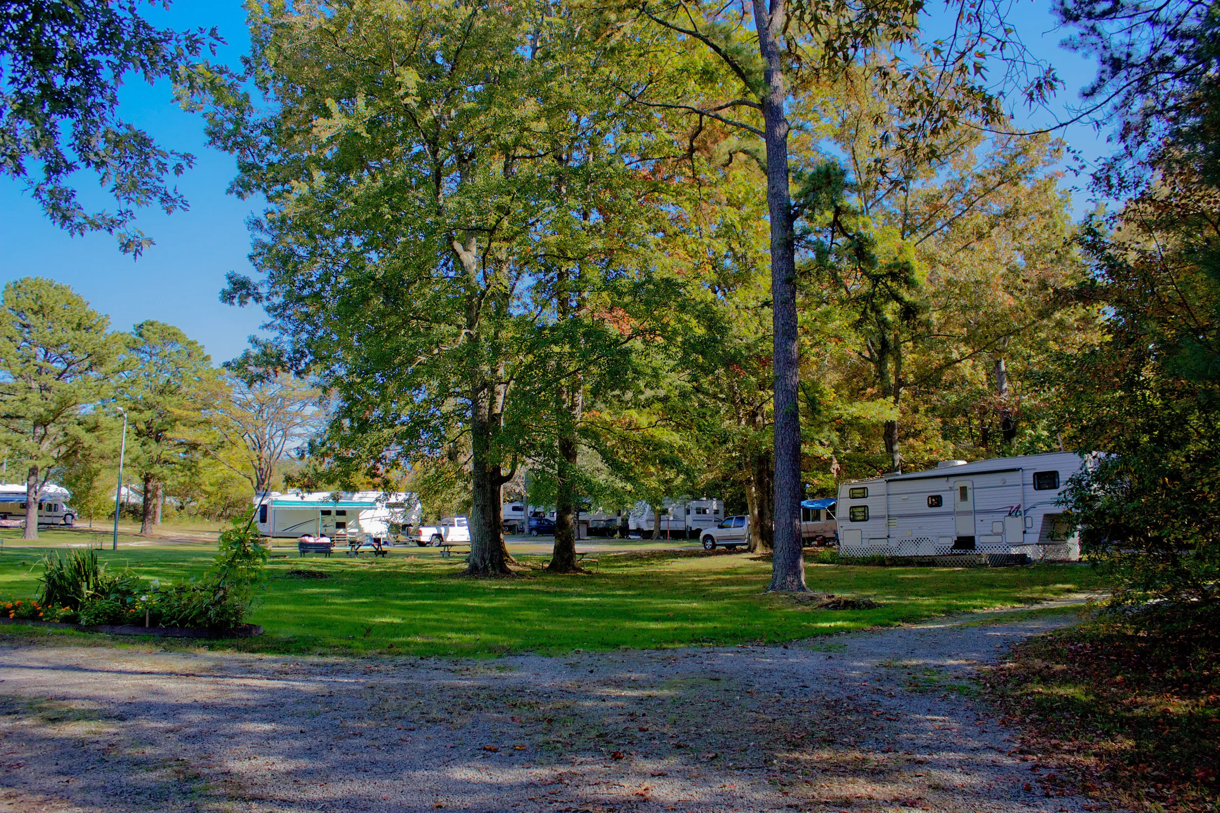 Red Gates Cottages and RV Park