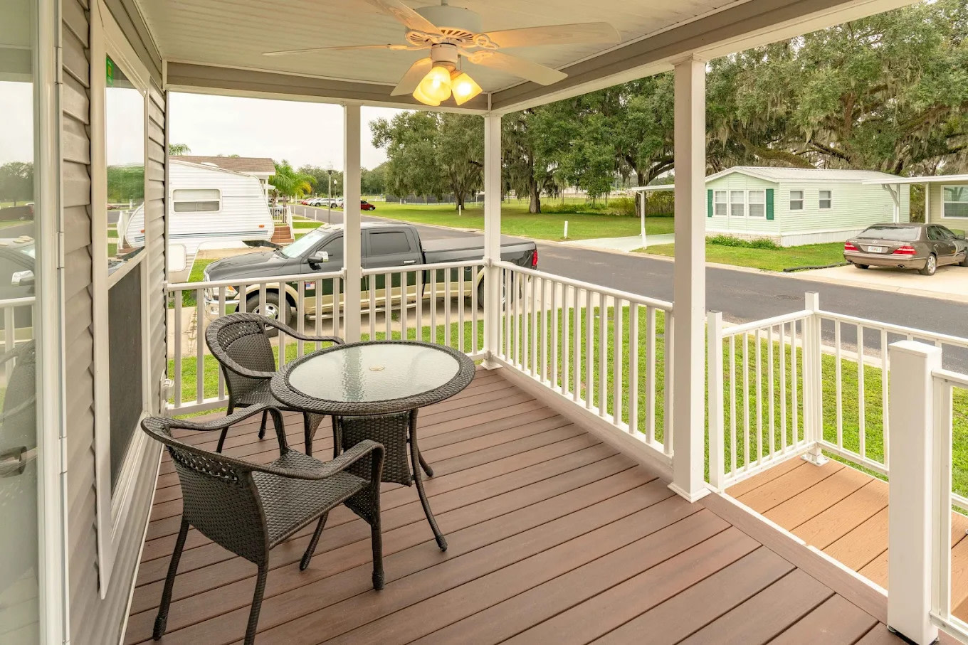 Majestic Oaks RV Resort