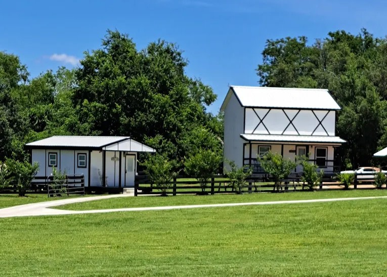 Three Oaks RV Resort