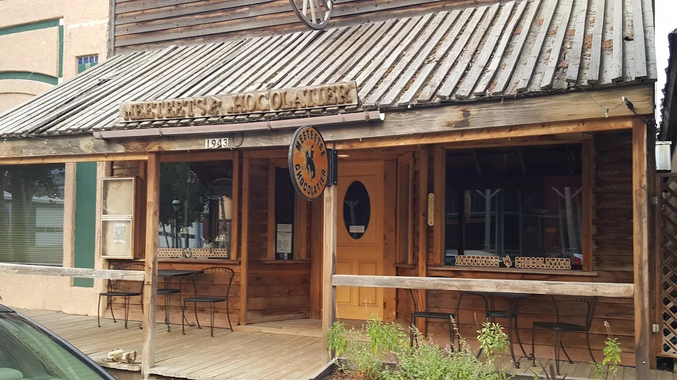 Oasis Motel & RV Park