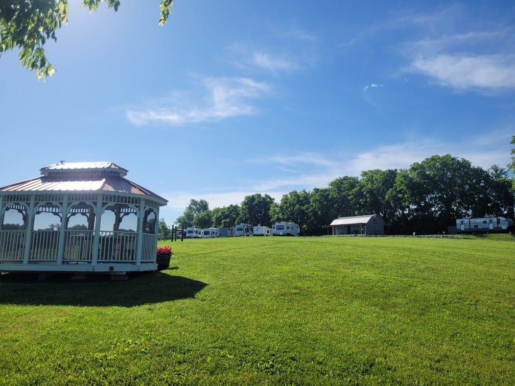 Circle L Campsites & Stables