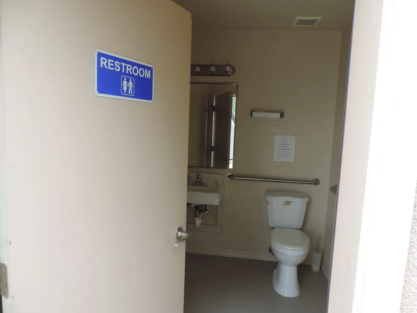 Oasis RV Park at Aztec Hills