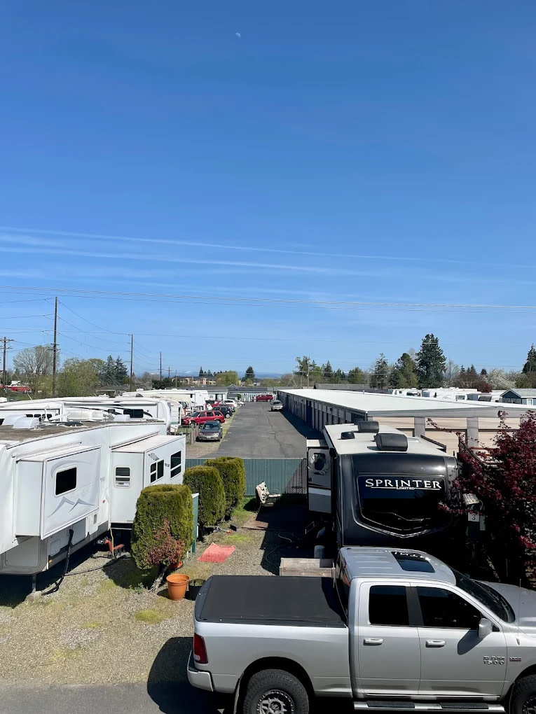 Salem Estates RV Park and Storage