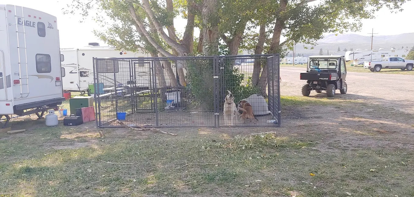 Foothills Mobile Home and RV Park