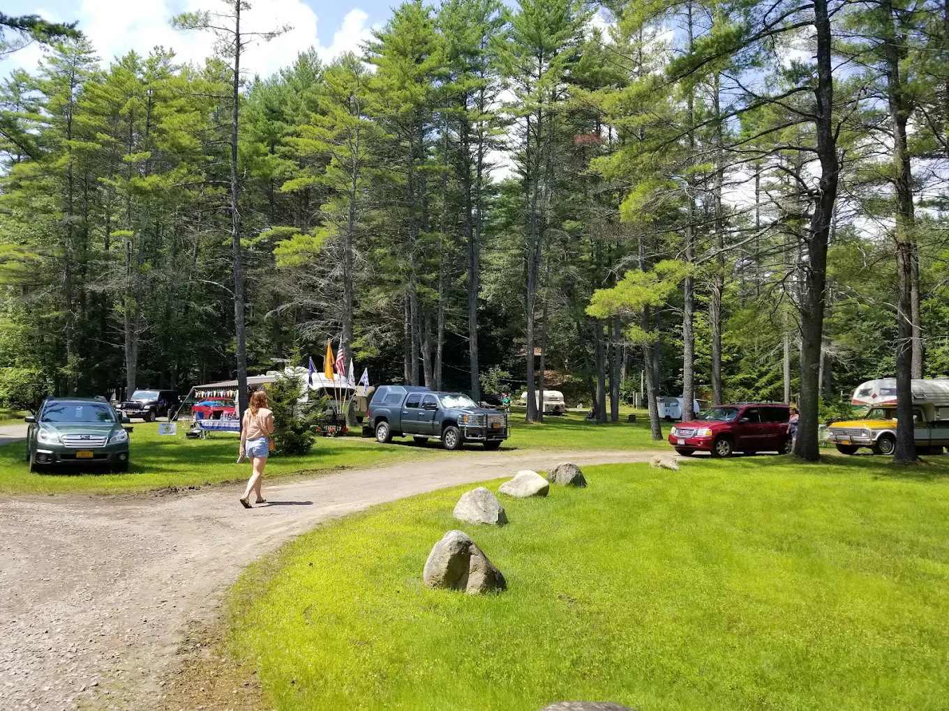 Whispering Pines Campsites & RV Park