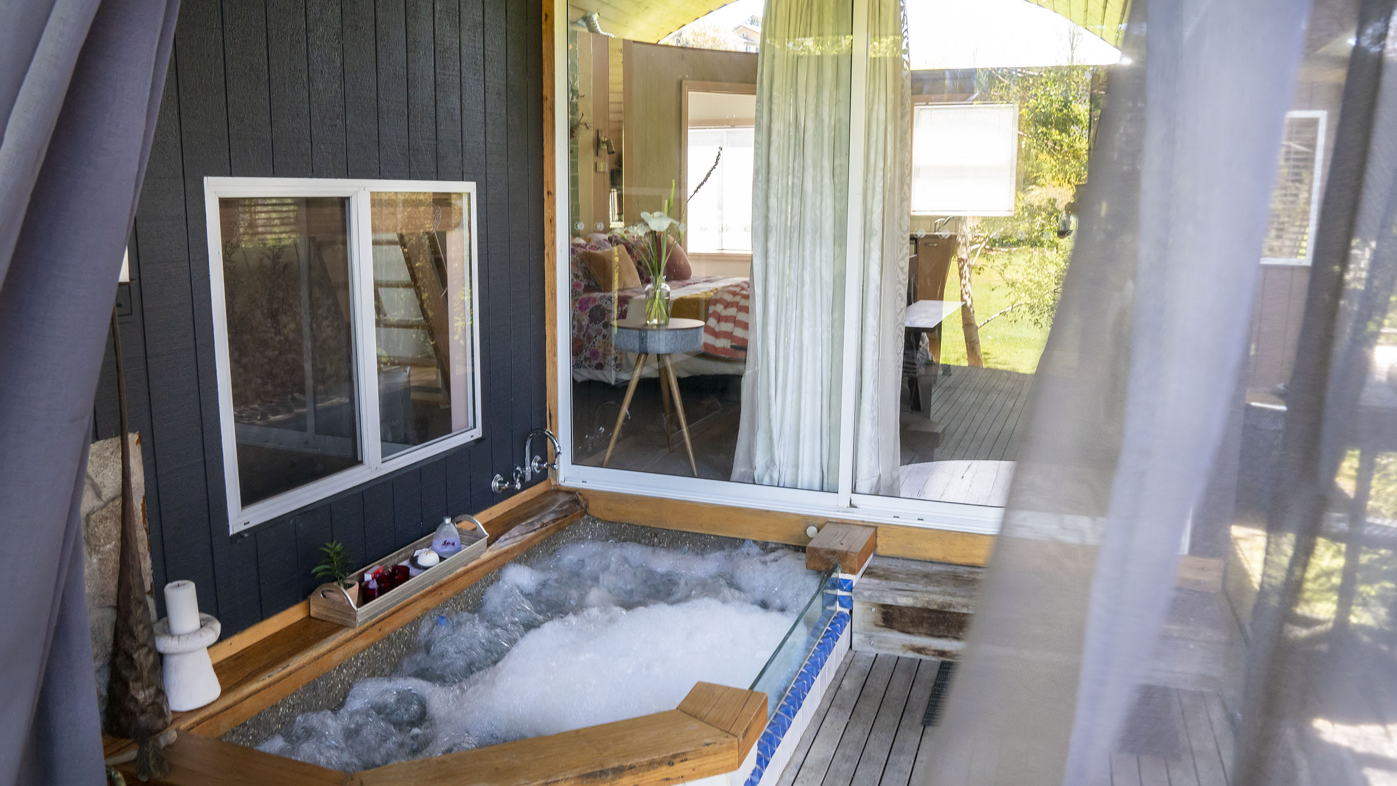 Balcony spa