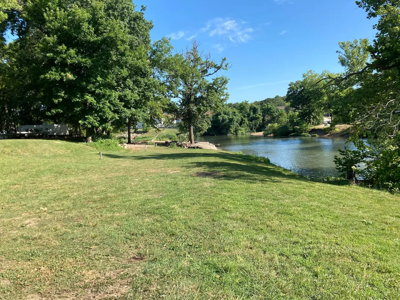 Zan'S Creekside Campground