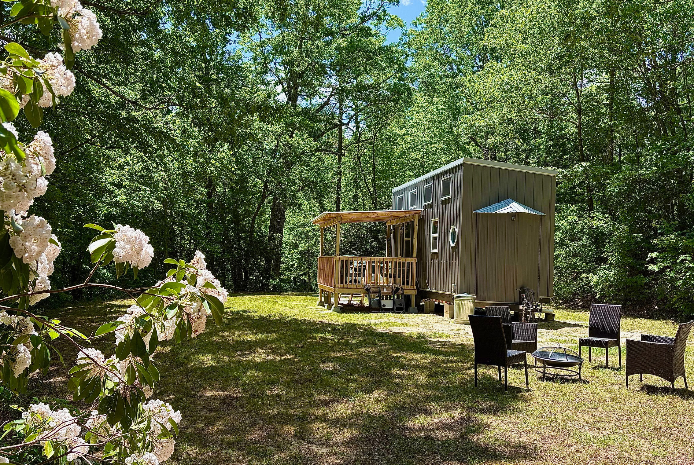 Cozy Crash Pad By DuPont And Pisgah