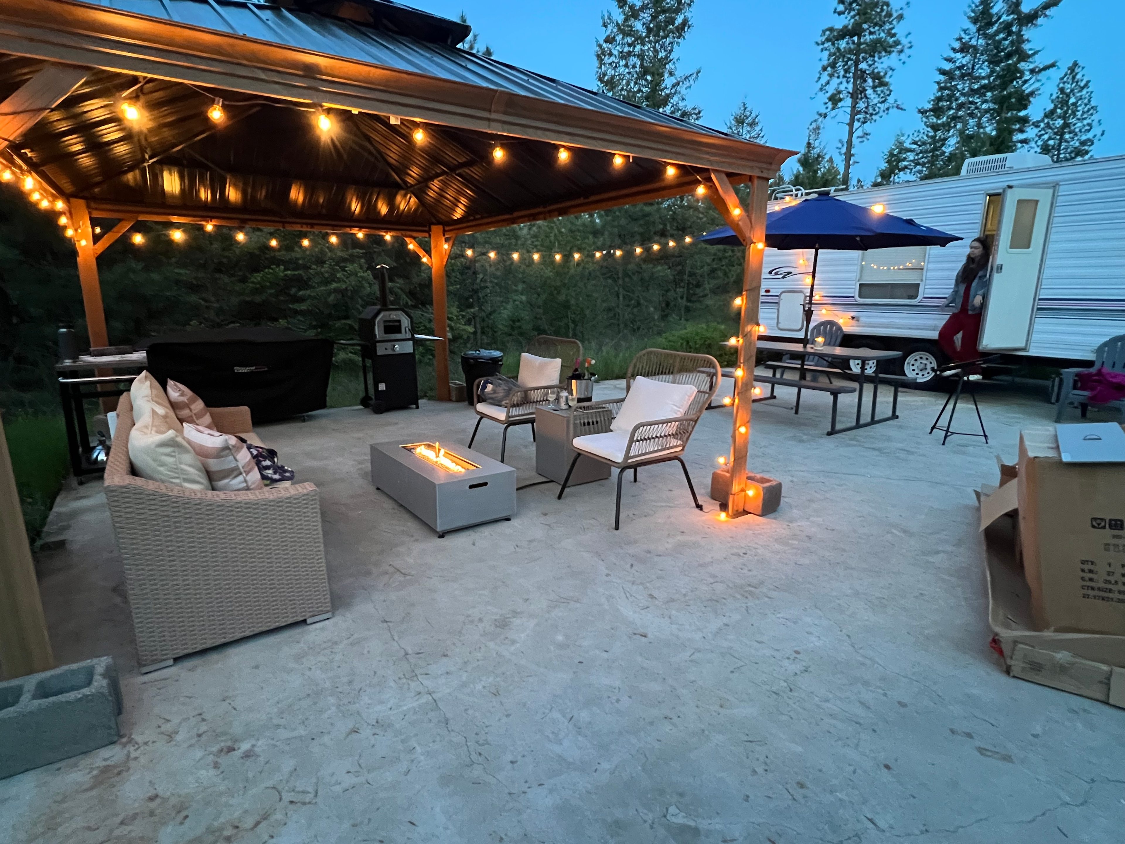 The Grove - Pizza Oven, Jumbo Tent!