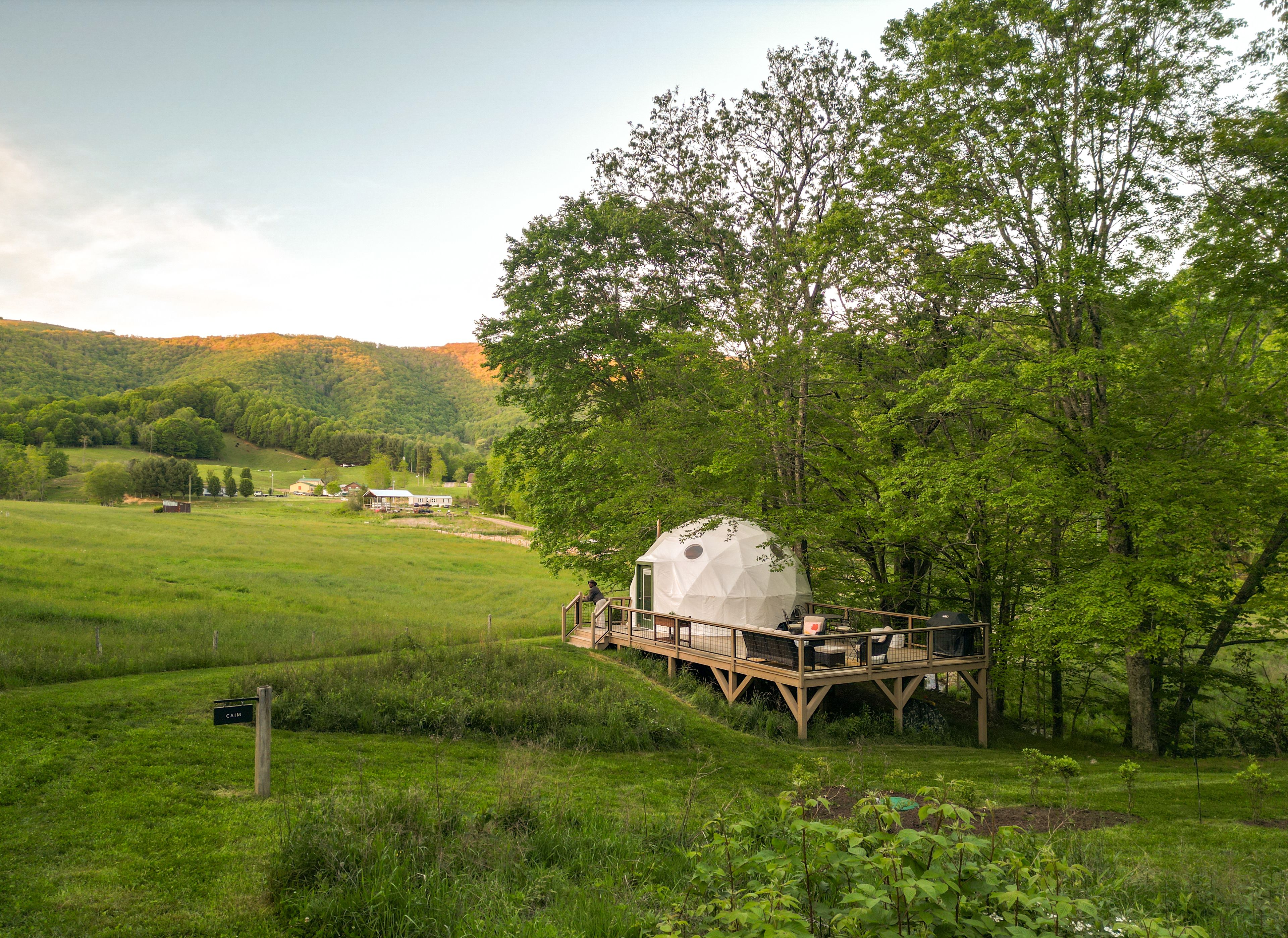 Taking in the gorgeous Caim dome view