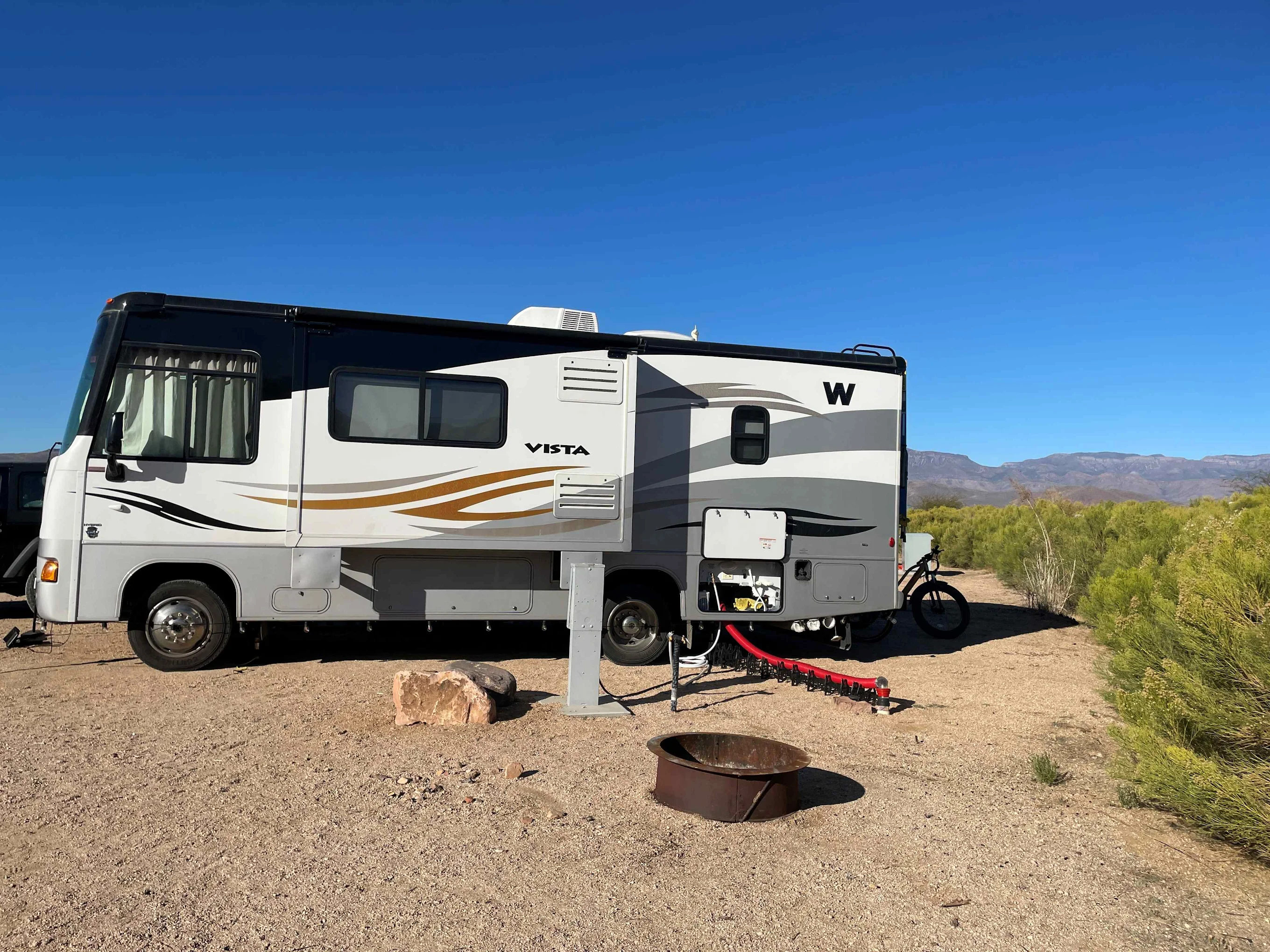 Roosevelt Lake Marina RV Park