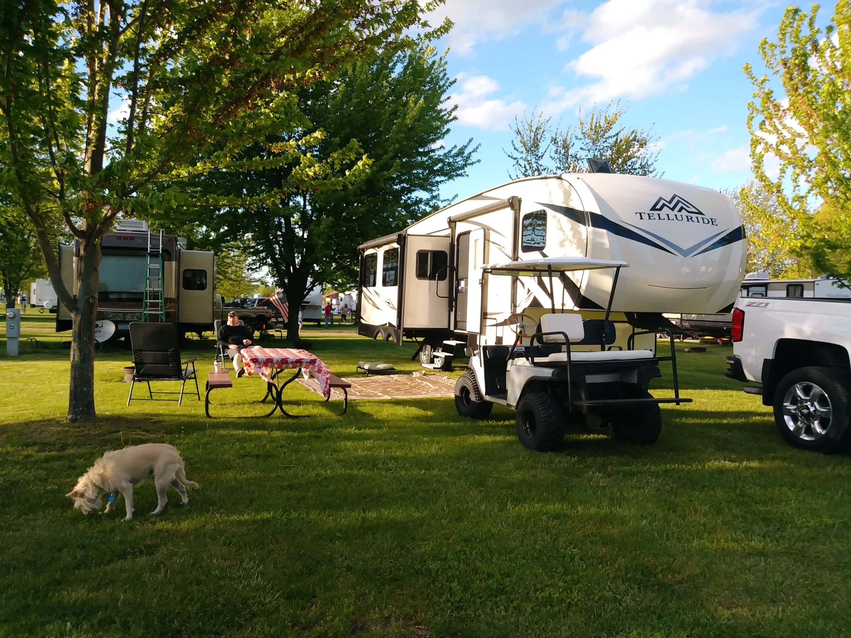 Leisure Lake Family Campground