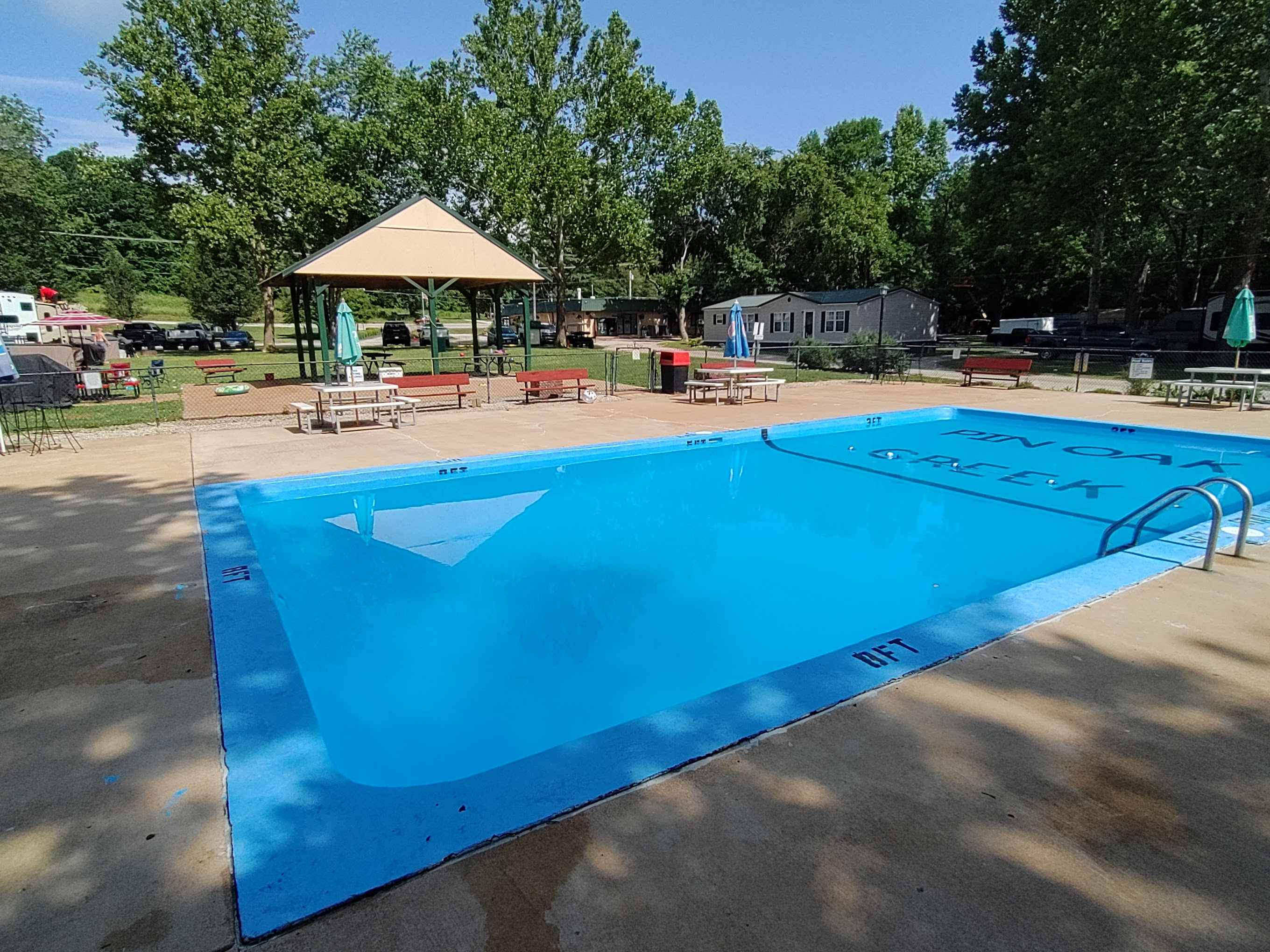 Pin Oak RV Resort