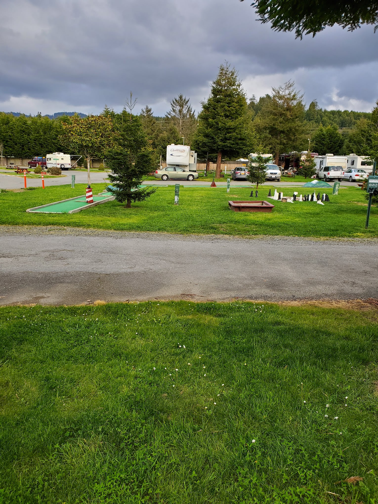 Redwood Coast Cabins & RV Resort