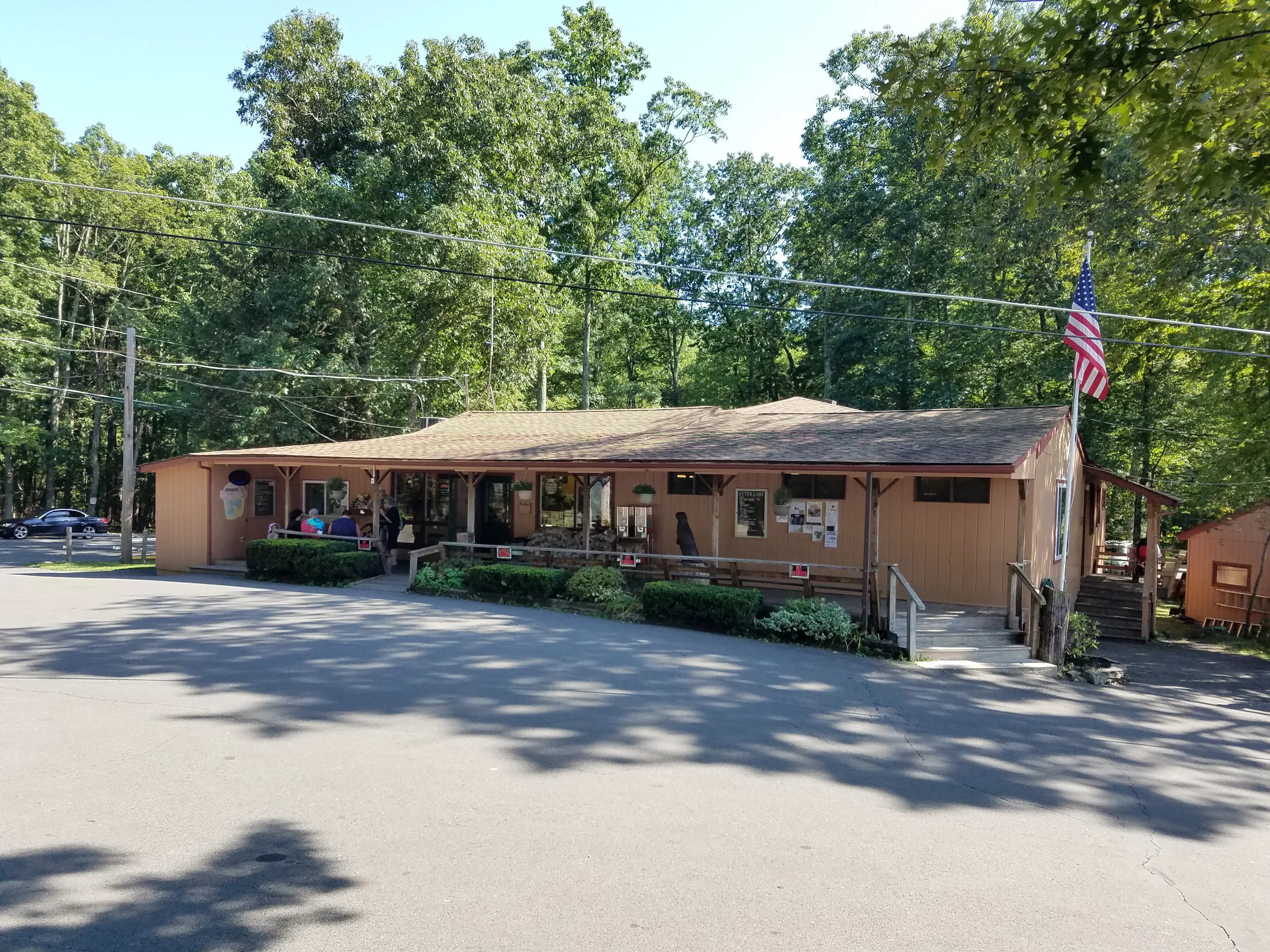 Otter Lake Camp-Resort