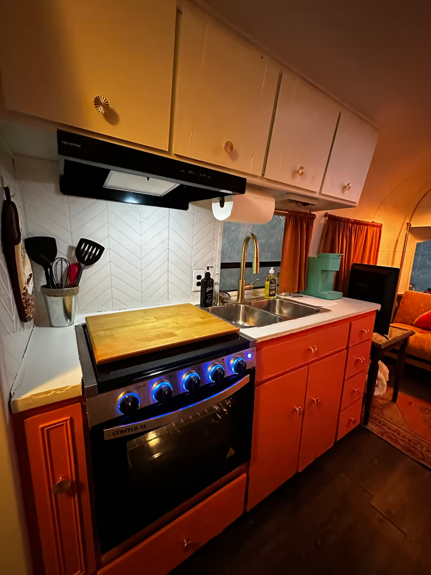 Wooded Retreat Near Town On 5 Acres