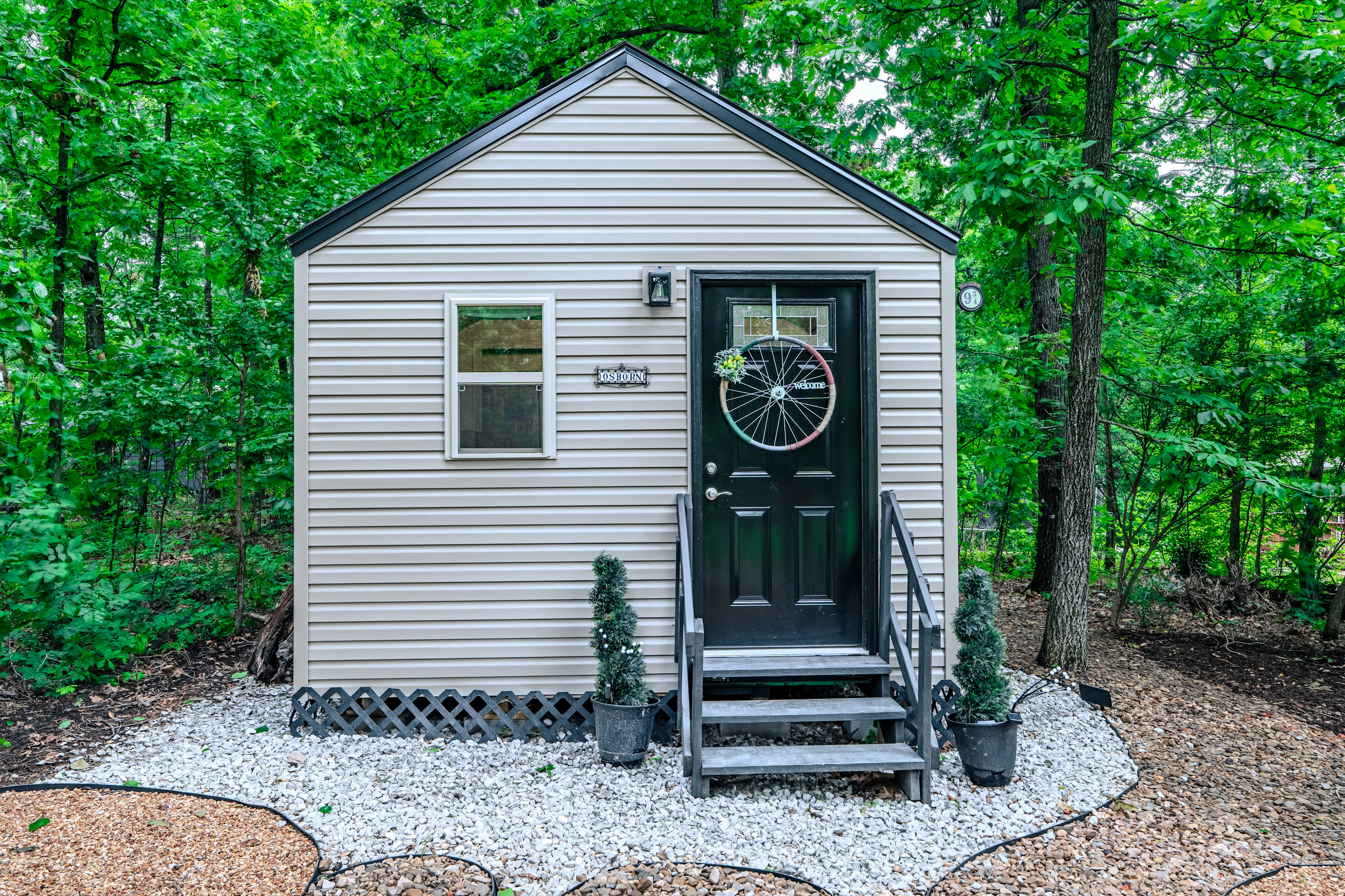 Biker’s Haven: Cozy Tiny Home