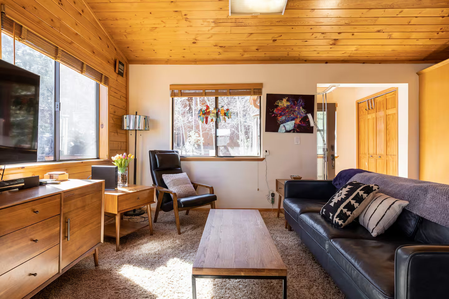 Serenity And Sunshine Cabin