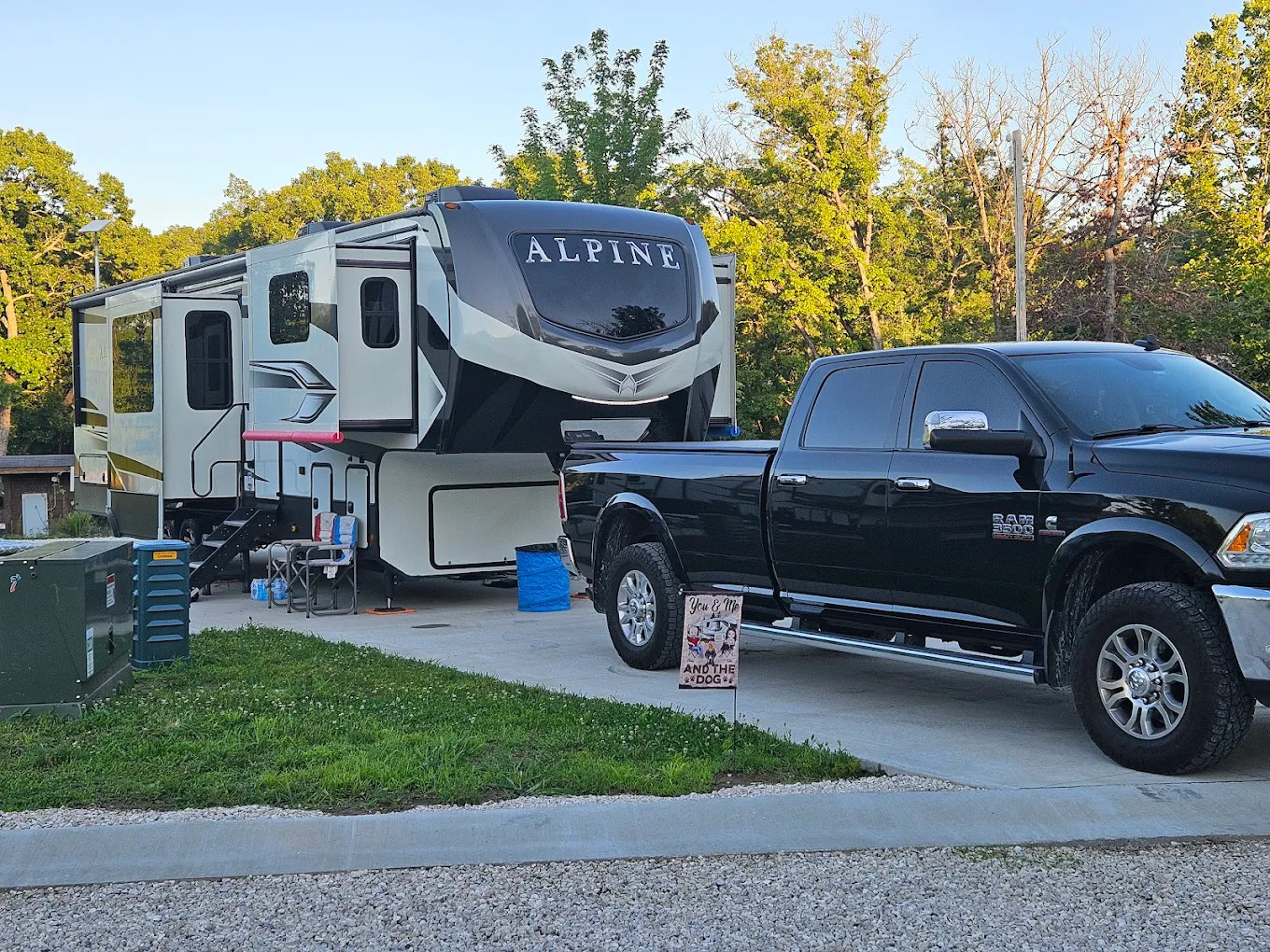 Red Oak Resort & RV Park