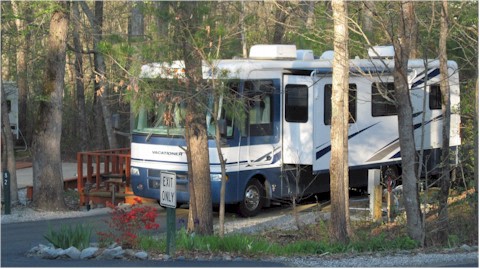 Horseshoe Trails Camping at Mountain Lakes Resort