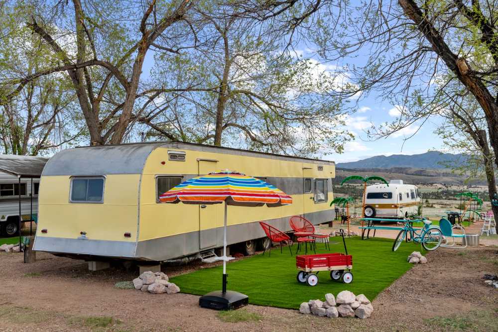 Starlite Vintage Resort