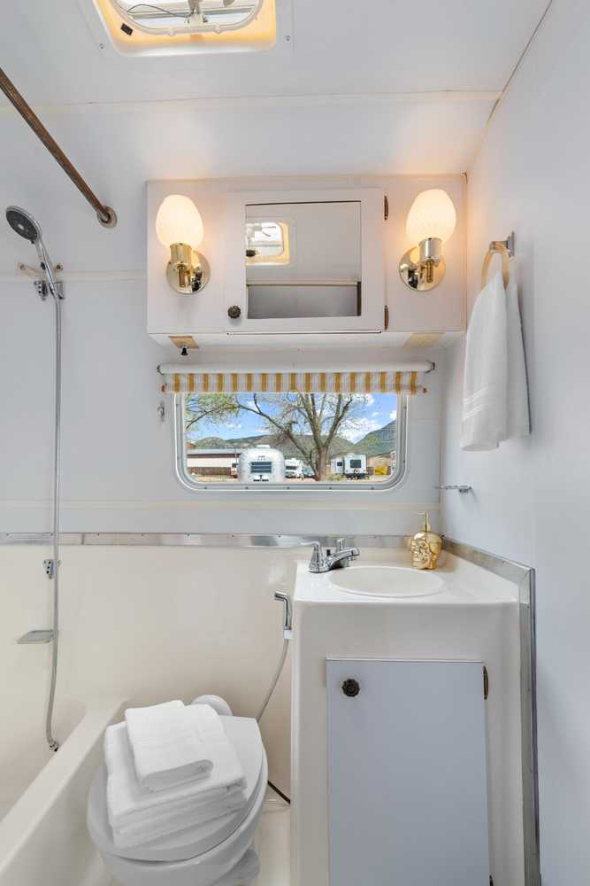 Starlite Vintage Resort