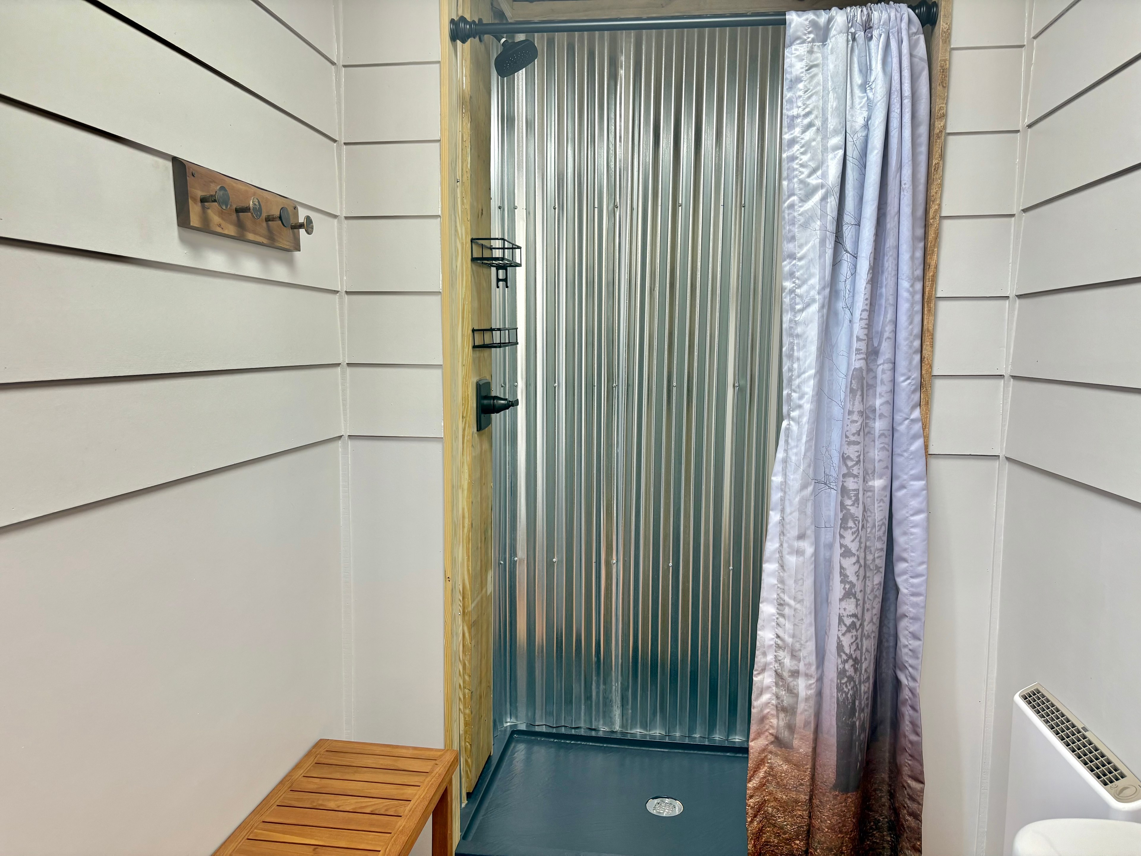 Kerr Lake Glamping at Holly Forest