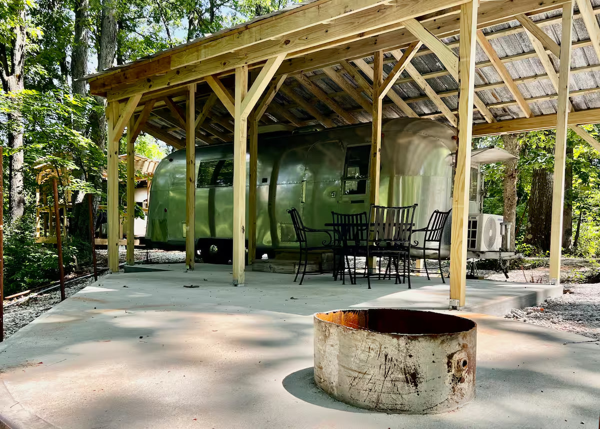 SilverStream Lodging