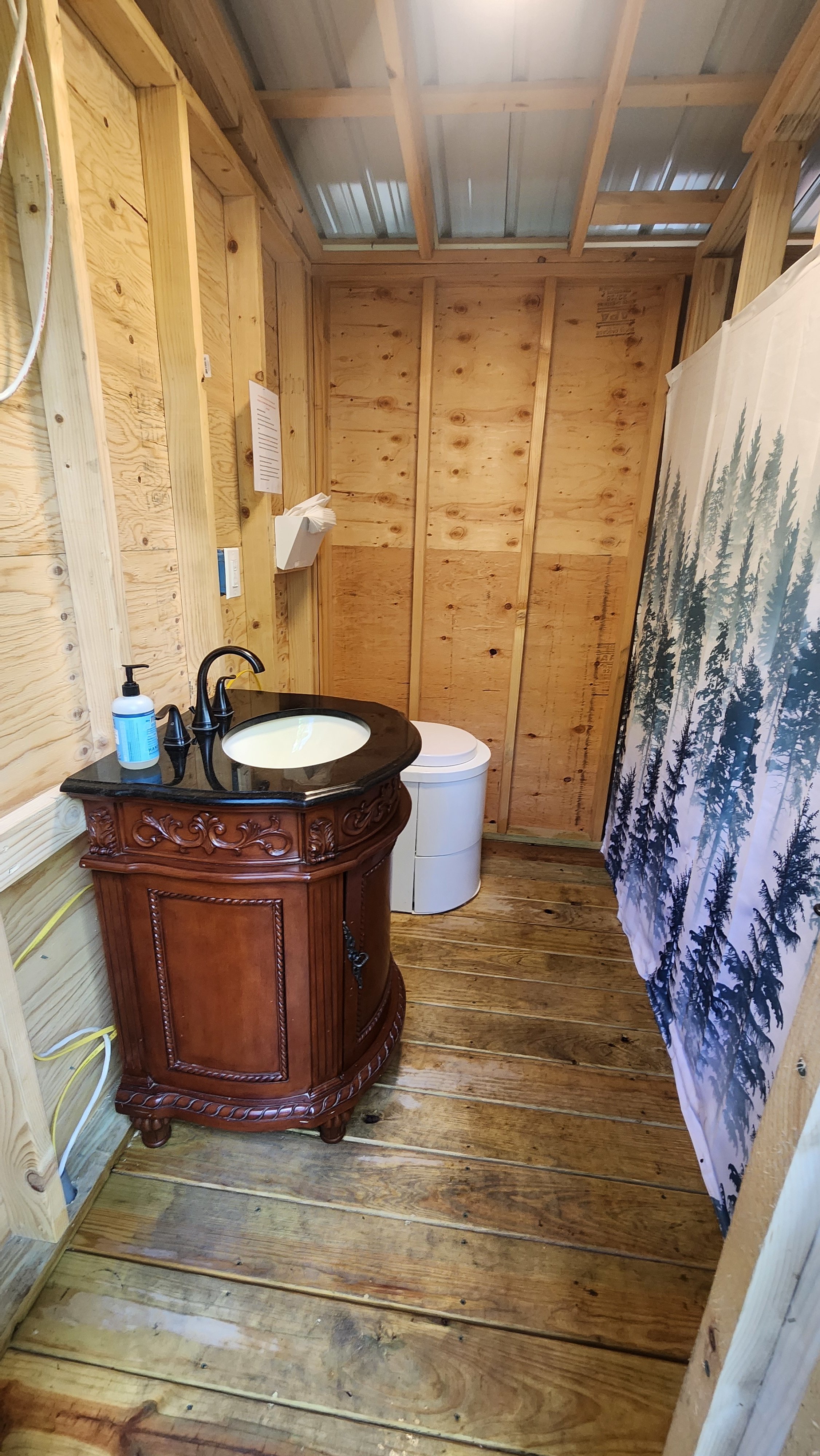 New Bathroom and Hot shower!
