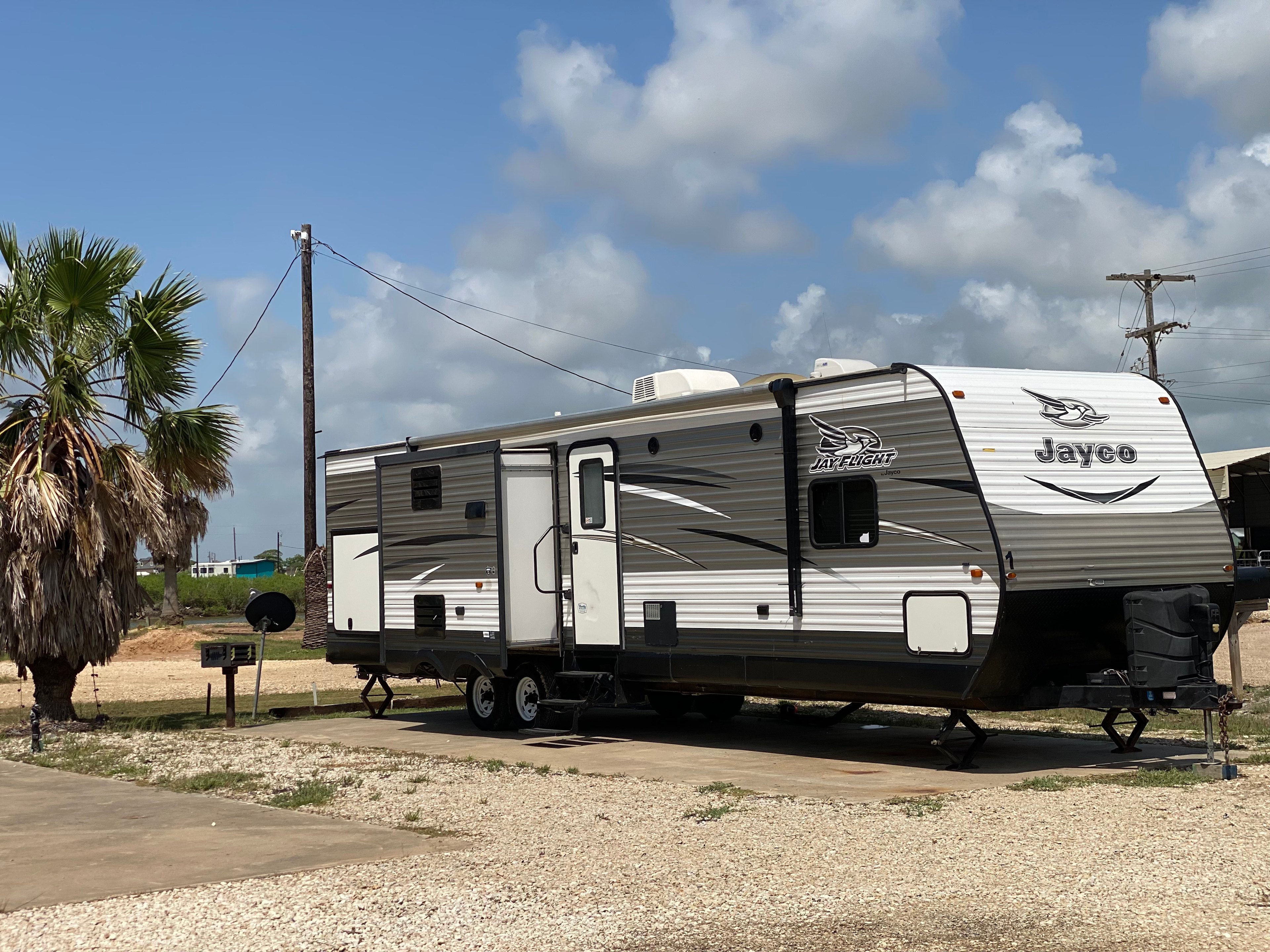 Woody RV's Beach Stay