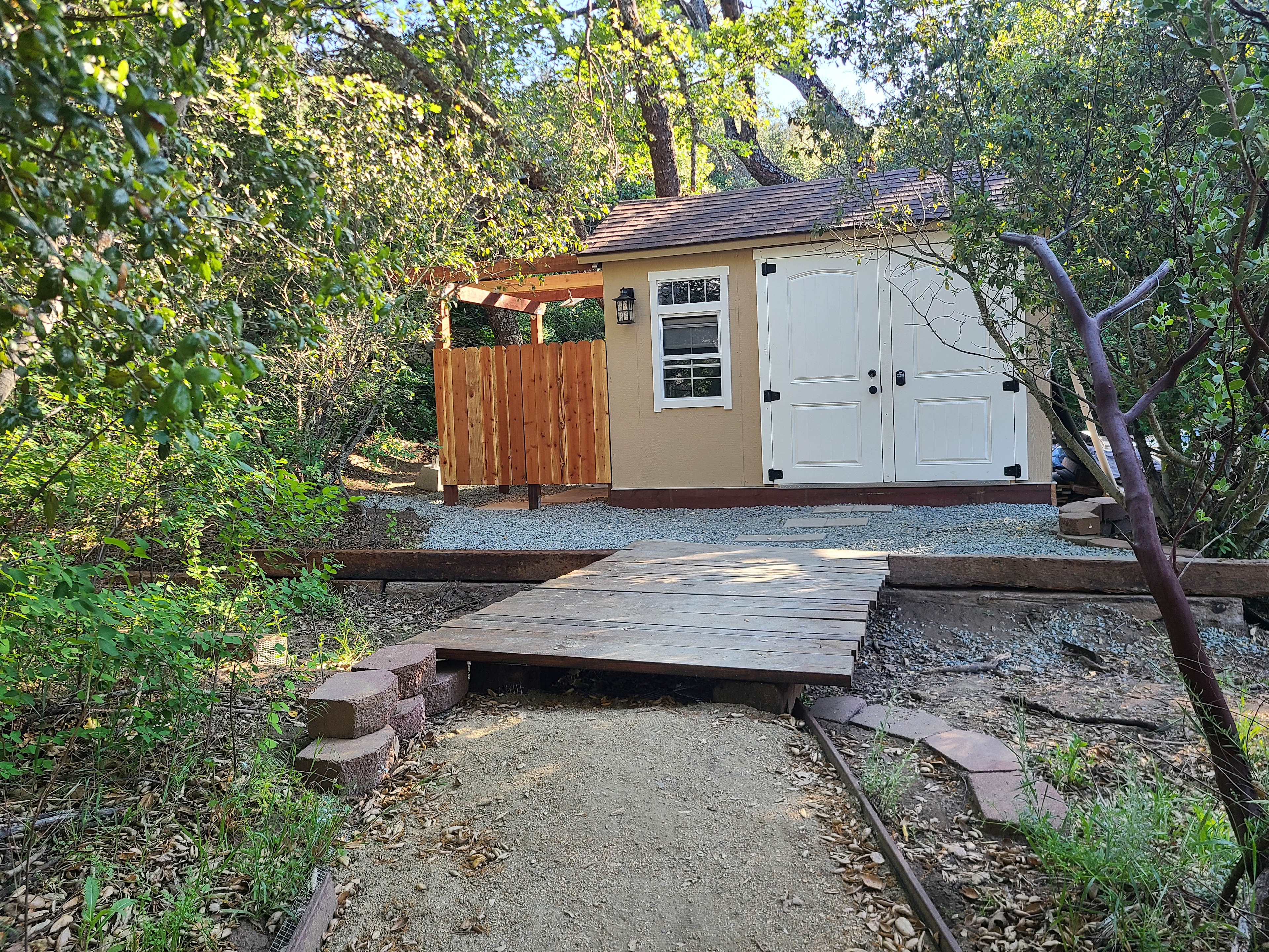 Luxury Glamping - Manzanita Cove