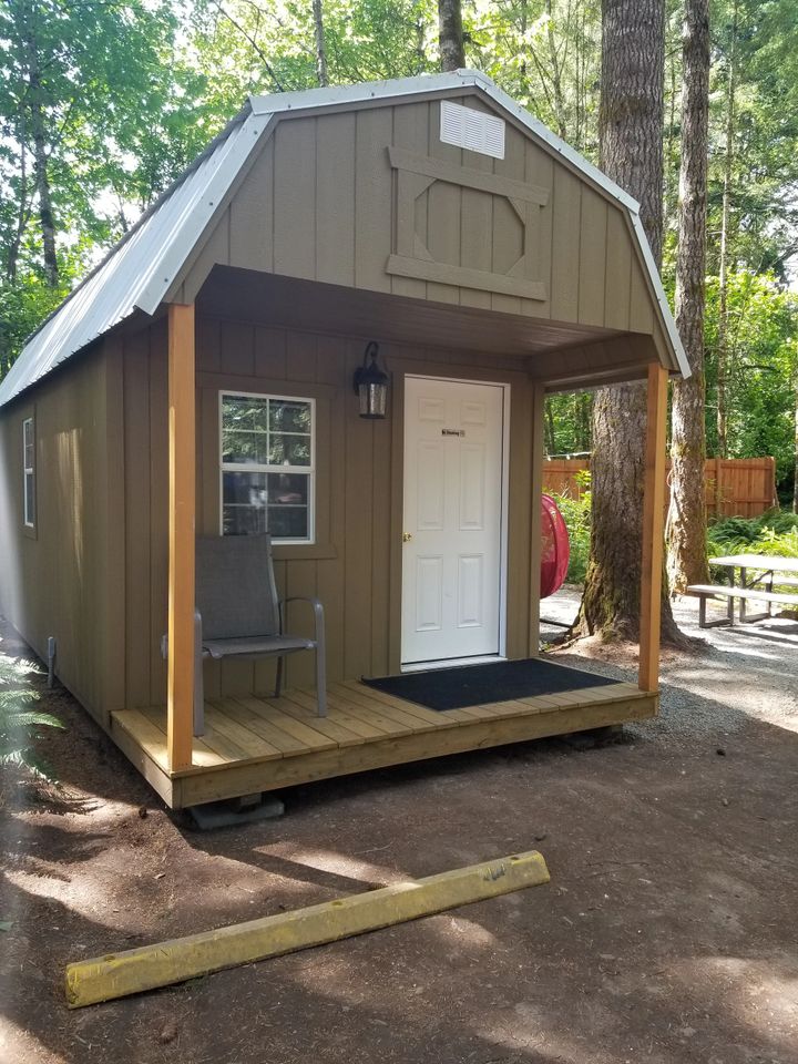 Cougar R V Park & Campground