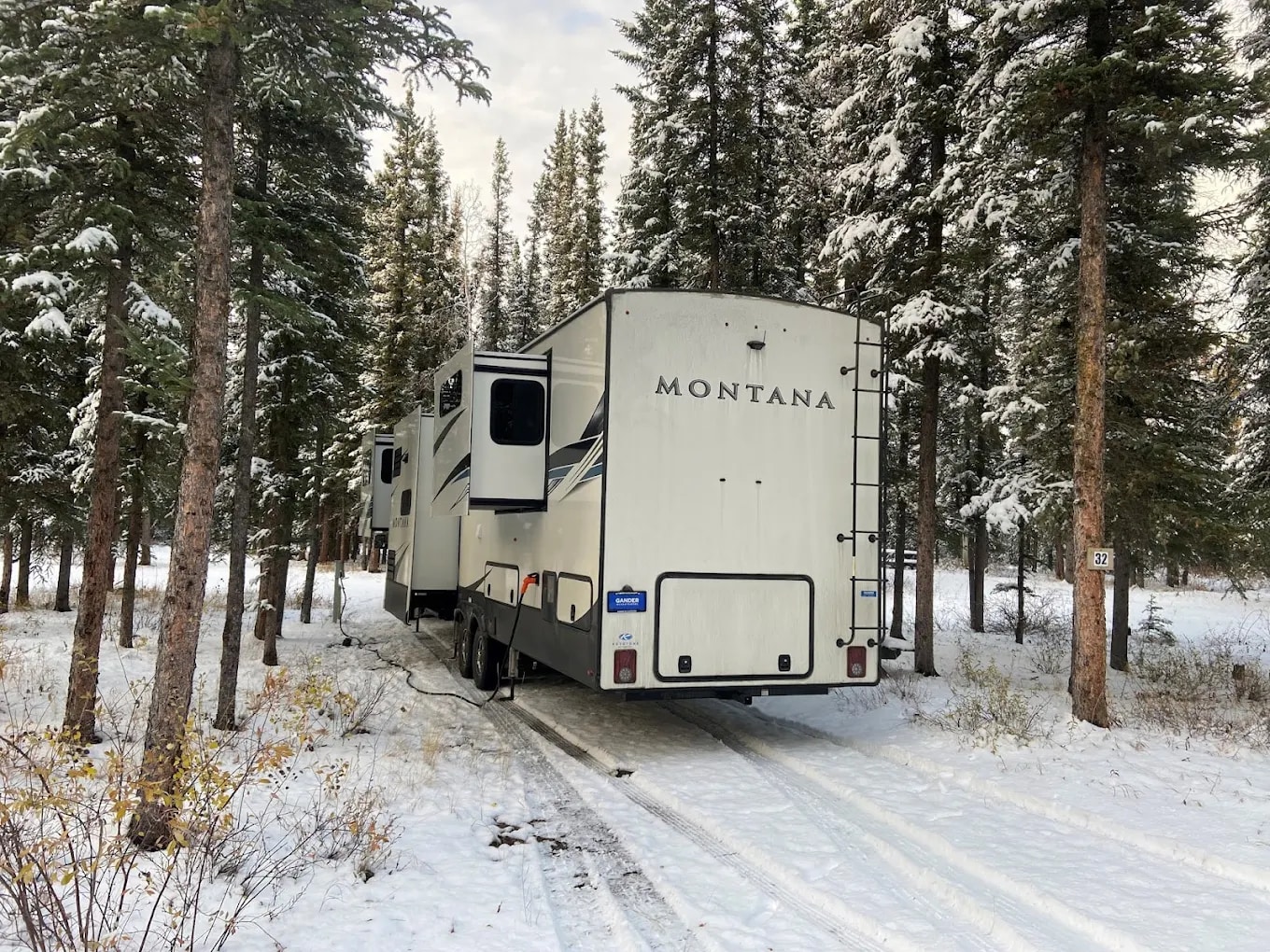 Tundra RV Park and Bar