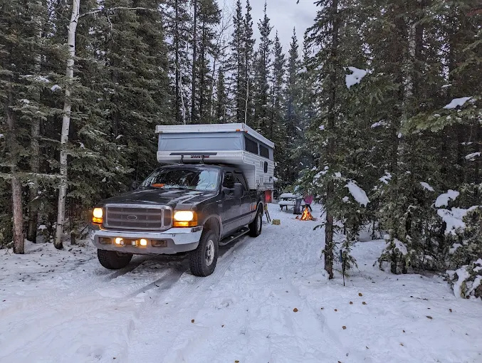 Sourdough Campground and Cafe