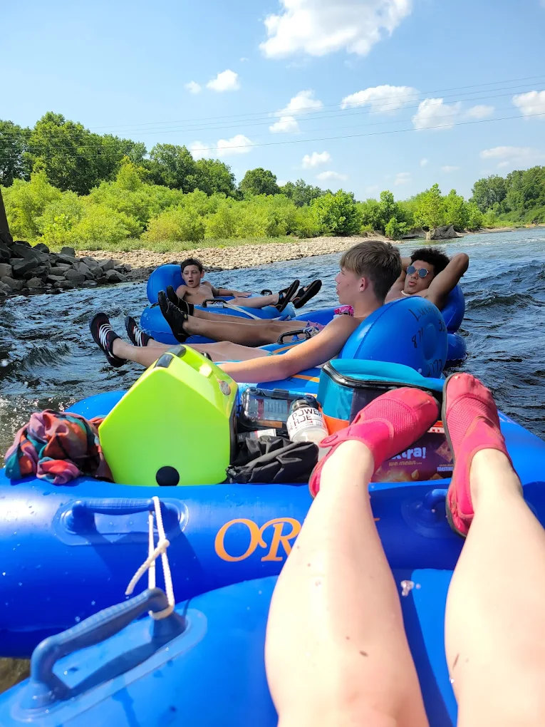 Caddo River Camping and Canoe Rental