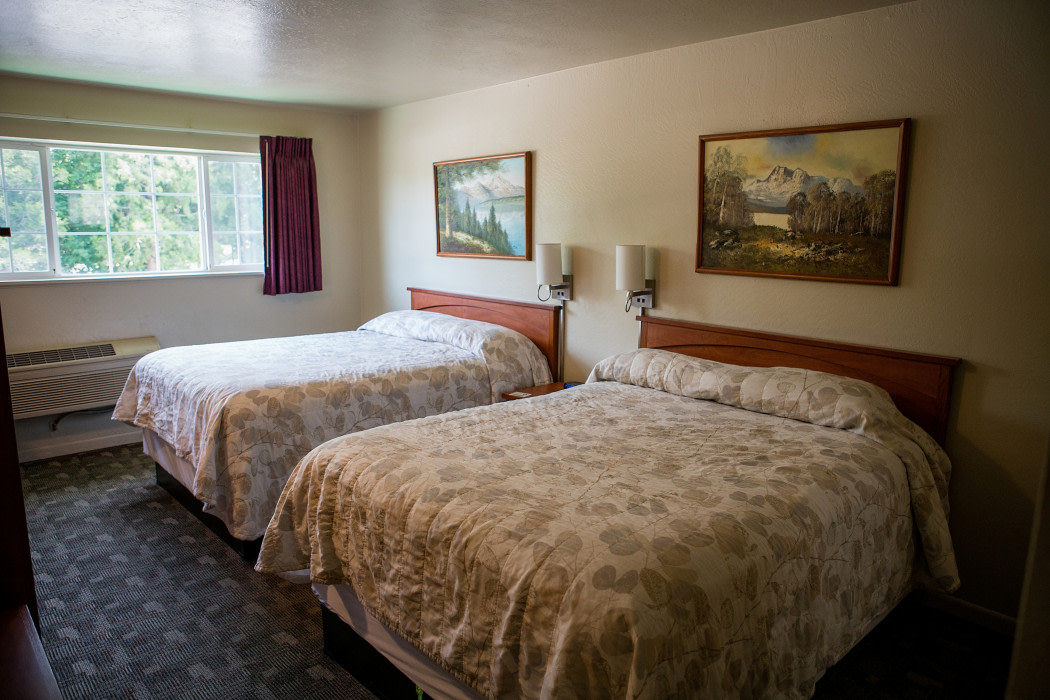 Hi-lo Motel and RV Park