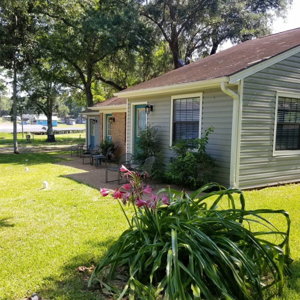Whippoorwill Sportsmans Lodge