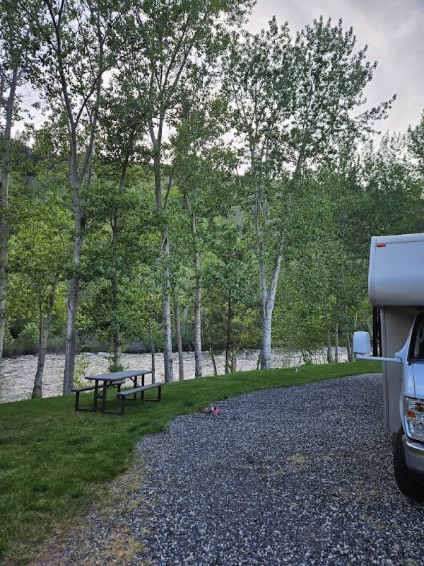 Canyon Pines RV Resort