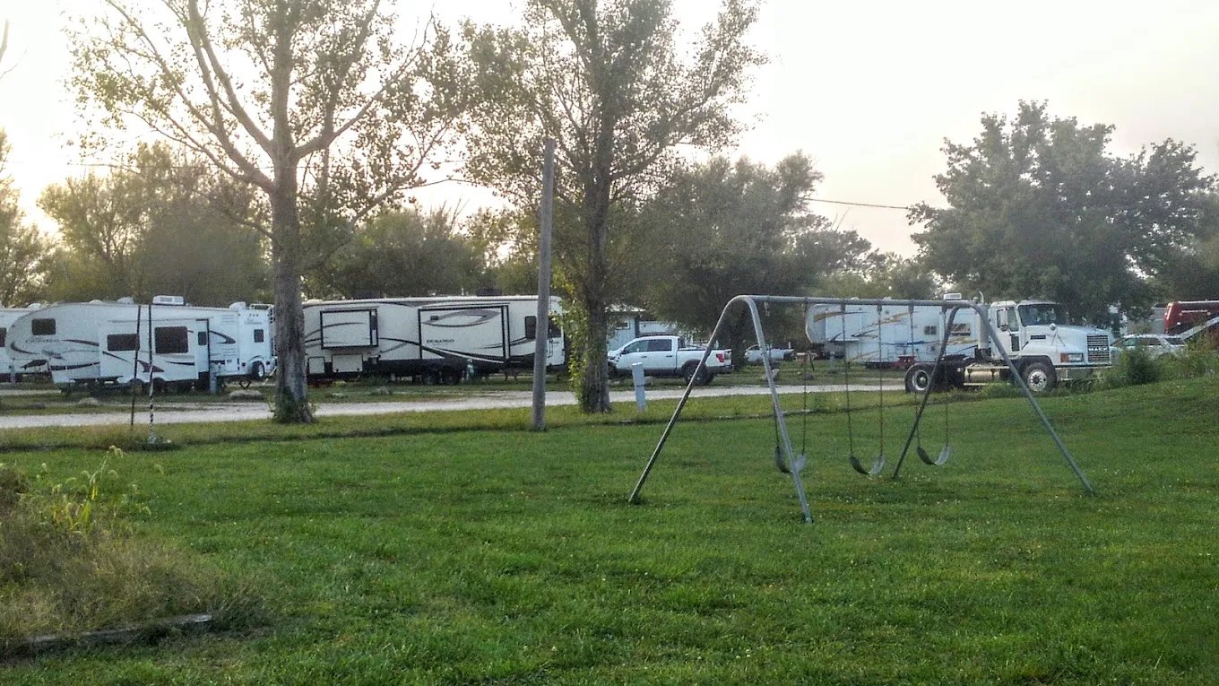 Crossroads RV Park and Campground