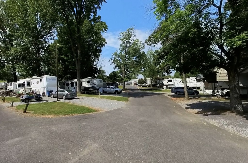 Cypress Lakes RV Park