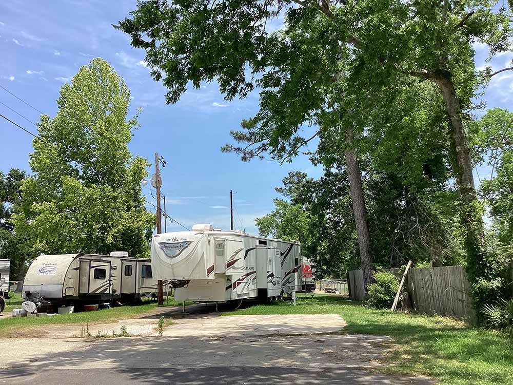 Twelve Oaks RV Park