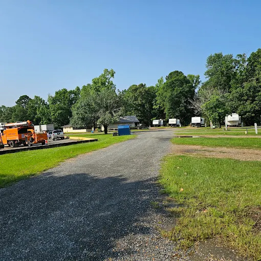 Nakatosh Campground